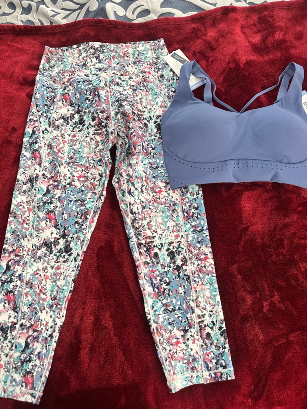 NWT Marika Multicolor Print Leggings with Blue, Teal and Coral Accents M/L